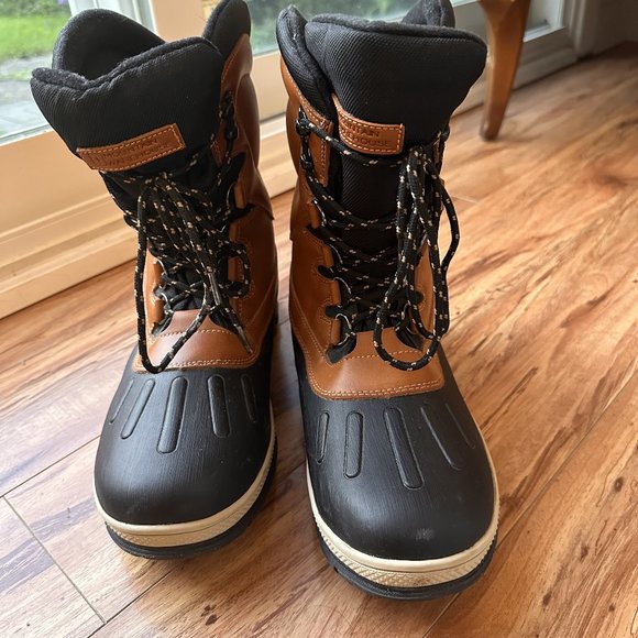 Mountain Warehouse Snow boots - Picture 1 of 3